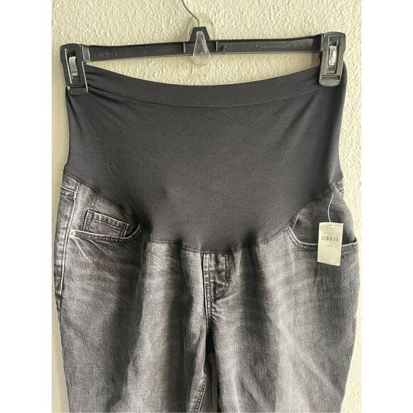 ❤️Old Navy Boyfriend Maternity Jeans - Picture 3 of 7